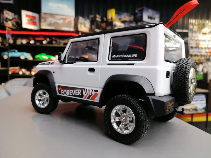 Suzuki Jimny 74 краулер 1:16 — вид сзади, запаска
