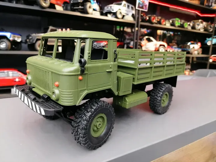 ГАЗ-66 краулер 1:16 — вид сбоку