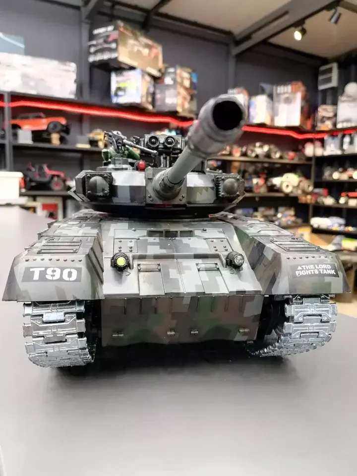 Танк Т-90 «Владимир» 1:18 — вид спереди, ствол пушки