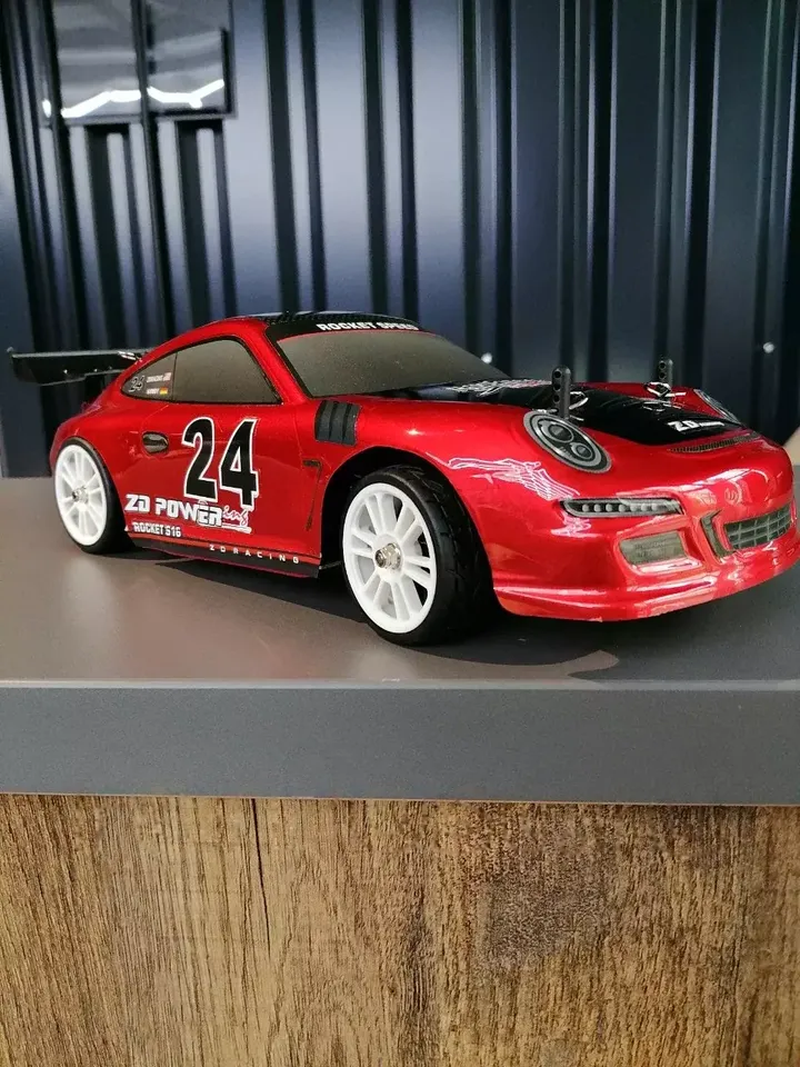 ZD Racing S16 Rock дрифт 1:16 — вид спереди сбоку