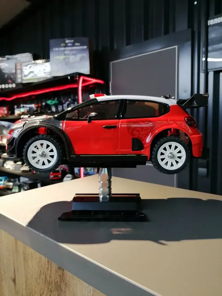 MJX 14303 Citroen C3 дрифт 1:14 — на подставке сбоку