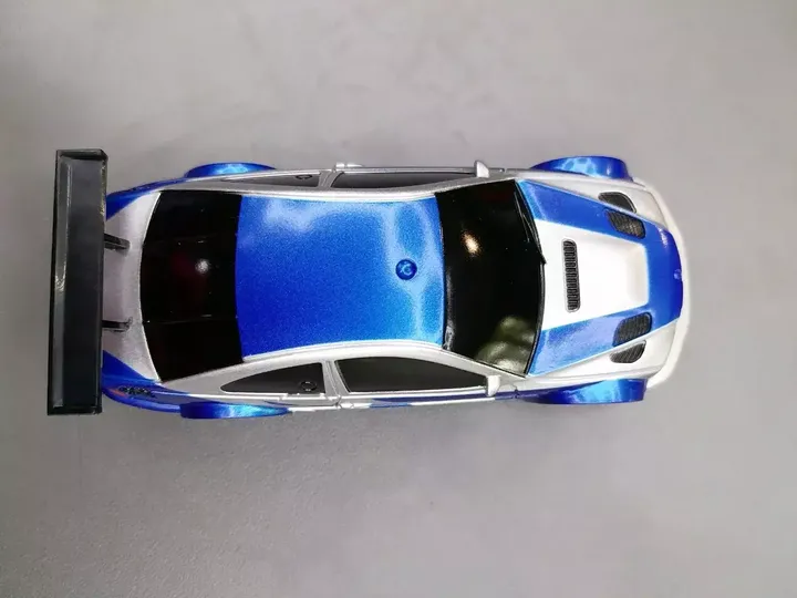 BMW M3 GTR 1:43 — вид сверху
