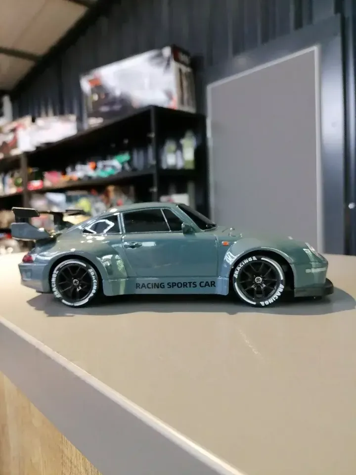 Porsche дрифт 1:24 — вид сбоку